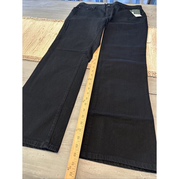 NWT Lauren Ralph Lauren Black Classic Straight Jeans Sz 16W Rhinestone Pocket - Picture 1 of 8